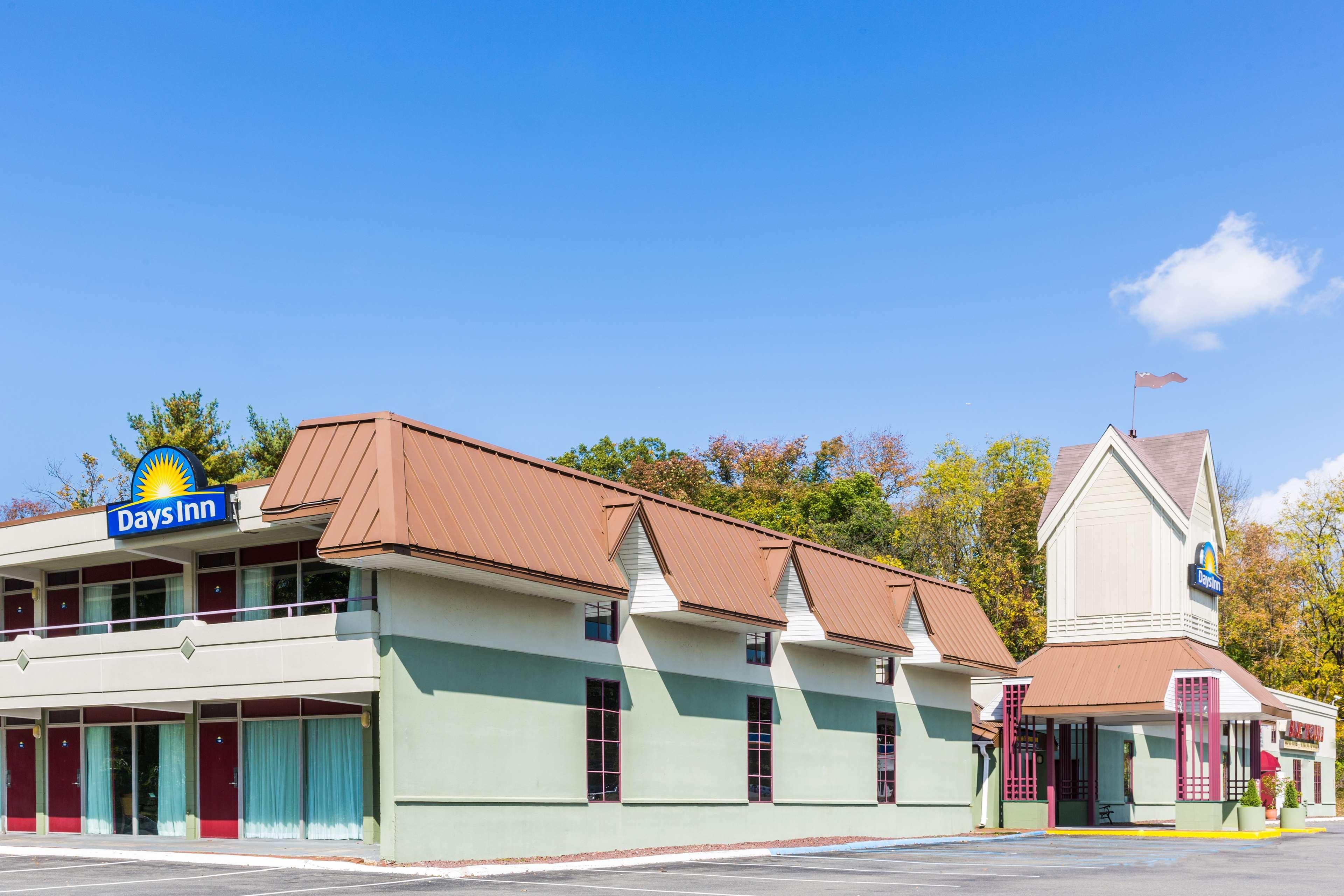 Days Inn East Stroudsburg Zewnętrze zdjęcie