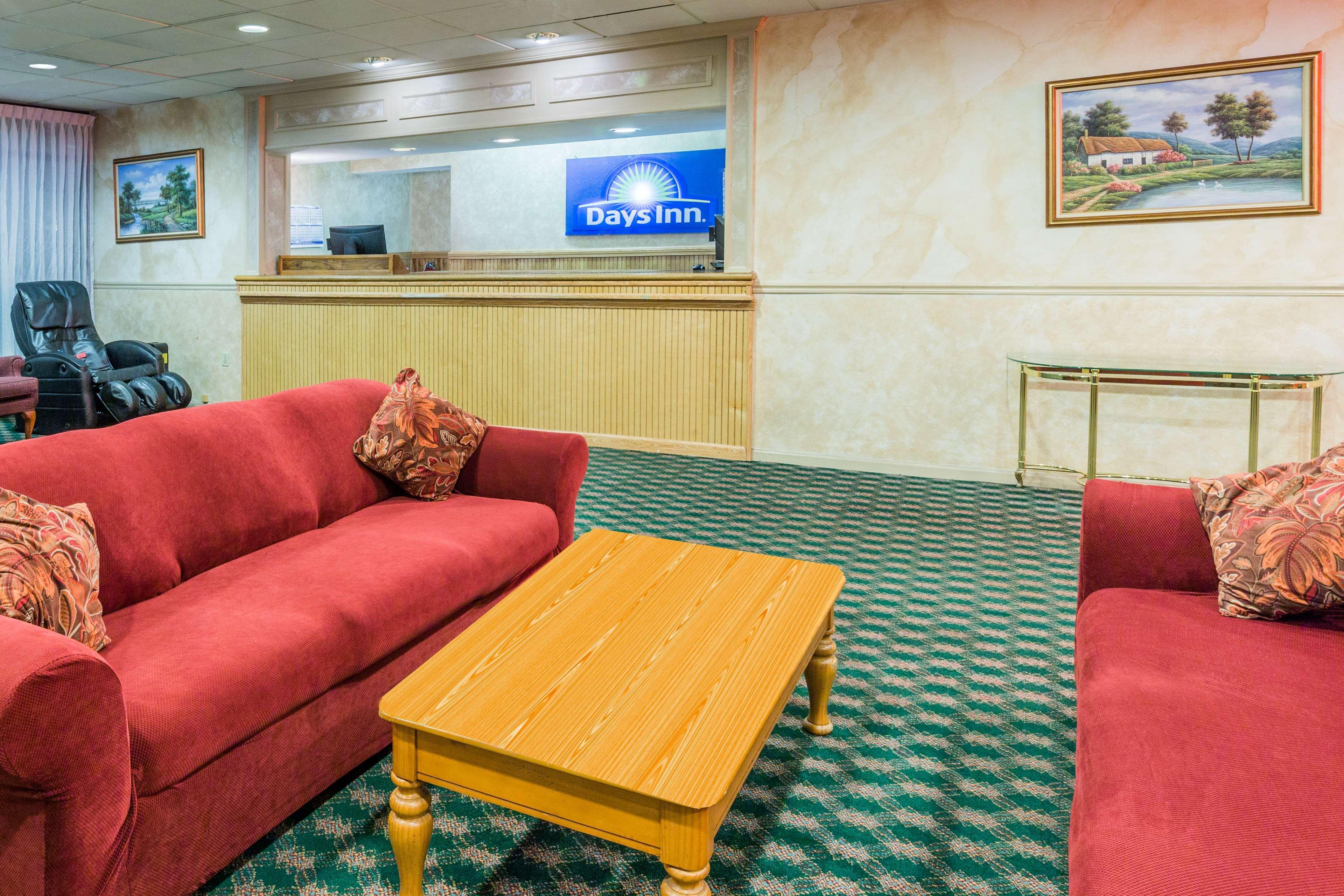Days Inn East Stroudsburg Zewnętrze zdjęcie