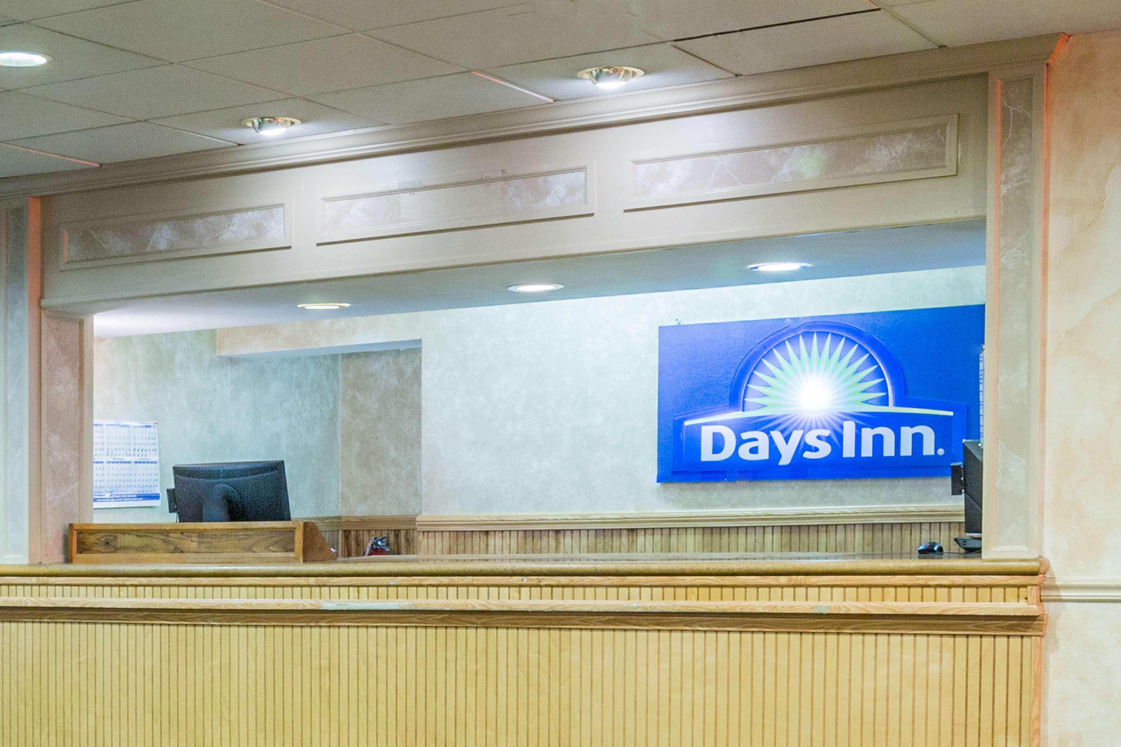 Days Inn East Stroudsburg Zewnętrze zdjęcie
