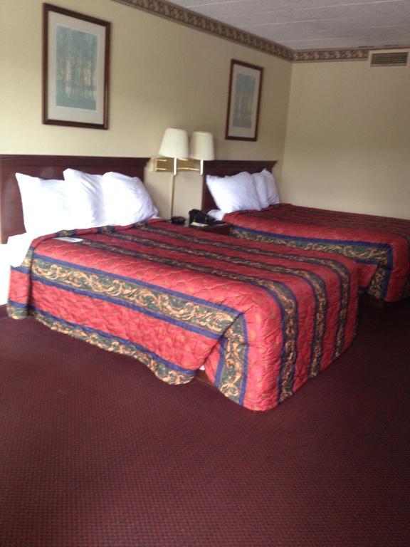 Days Inn East Stroudsburg Zewnętrze zdjęcie