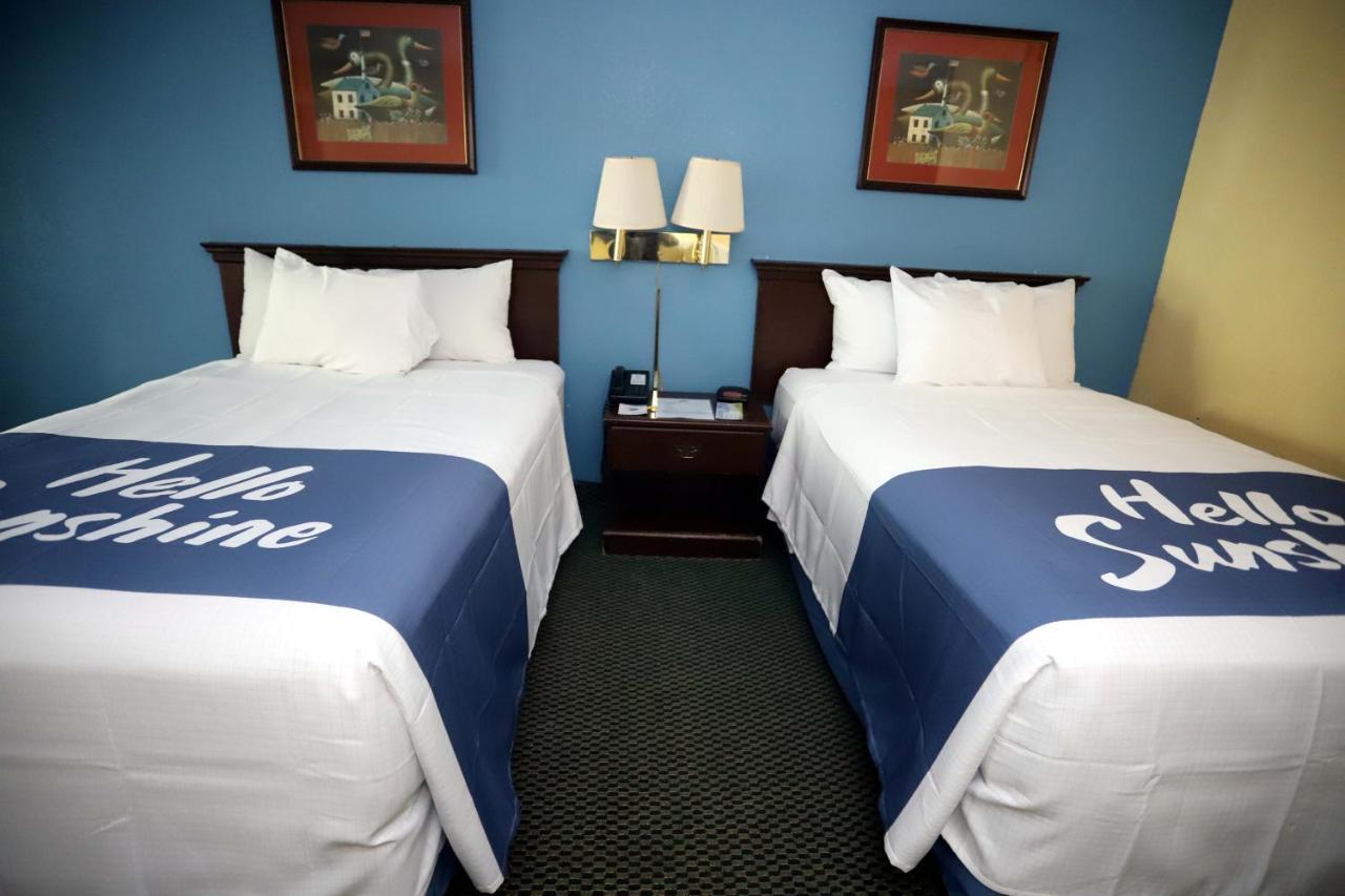 Days Inn East Stroudsburg Zewnętrze zdjęcie